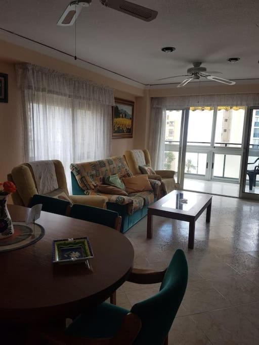 Levante Front Al Mar, Inmejorable Ubicacion Appartement